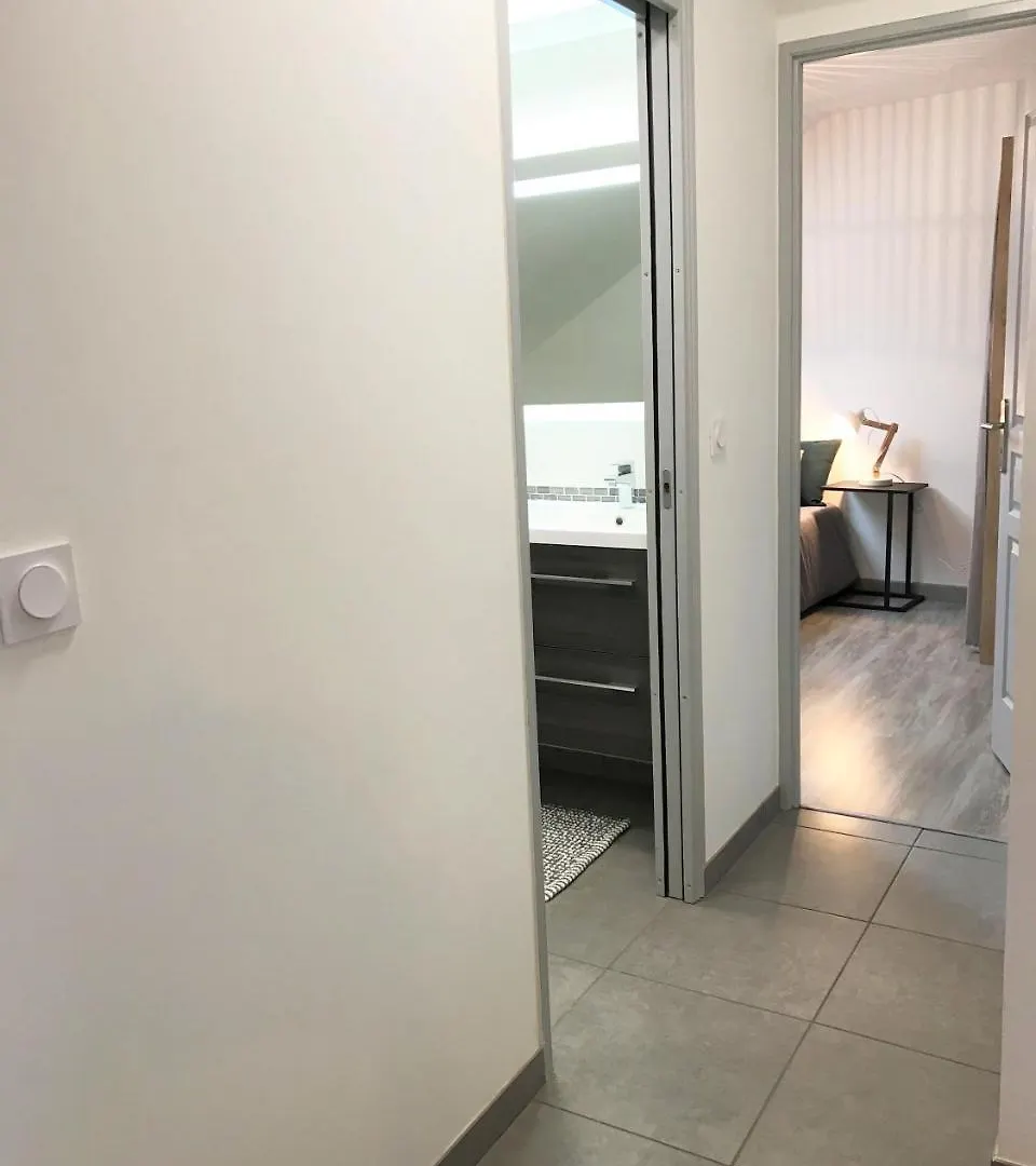Διαμέρισμα Appart T4 Christina Contemporain, Vue Lac, Climatise Avec Parking Εξ Λε Μπαν